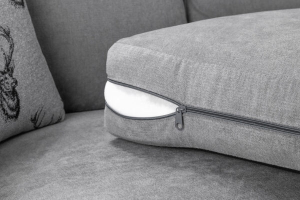 Verona Scatterback Sofa - Image 5